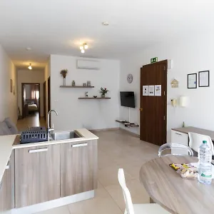  Appartement Modern & 2 Bedroom & 2 Bathrooms Malte